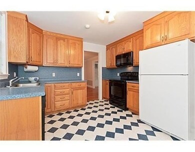 32 Foster Rd unit 32, Belmont, MA 02478 - photo 4