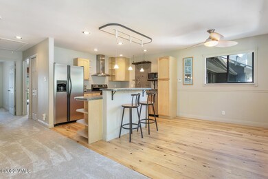 596 Daisy Ln-large-005-019-Kitchen-1500x