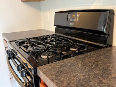 38 Rebekah St, Woonsocket, RI 02895 - photo 4