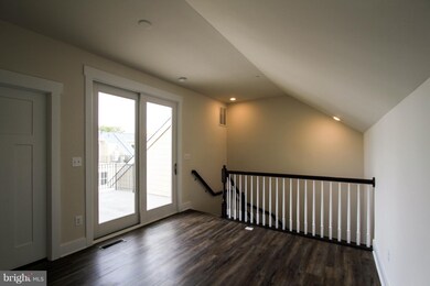 1337 Powhatan St unit 16, Alexandria, VA 22314 - photo 5