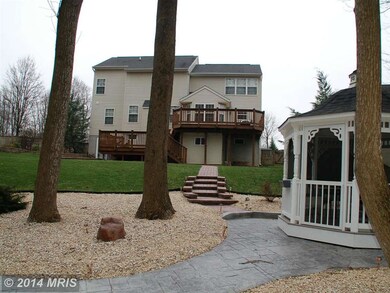 1292 E Sandcroft Ct, Sykesville, MD 21784 - photo 2