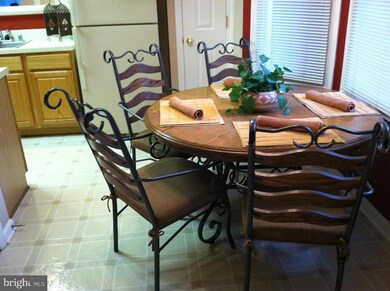 12705 Found Stone Rd unit 102, Germantown, MD 20876 - photo 3