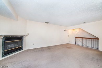 94 Woods Edge Dr, Succasunna, NJ 07876 - photo 7