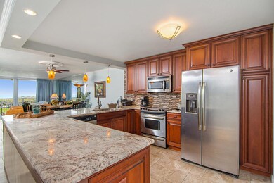 1022Kitchen (1)