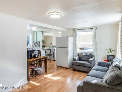 05-Living Room_ELI08445-Edit
