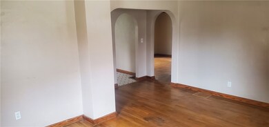 1048 Chestnut St unit 1050, Franklin, PA 16323 - photo 4