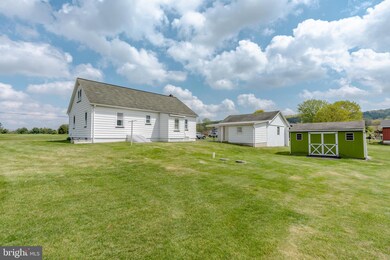 576 Spring House Rd, Lehighton, PA 18235 - photo 3