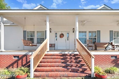 189 Budd Fields front steps