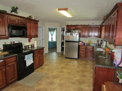 1923 Hills Chapel Rd, Manchester, TN 37355 - photo 5