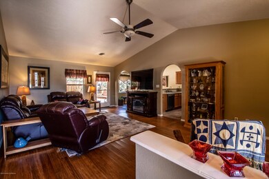 3650 Wellington St, Farmington, NM 87402 - photo 4