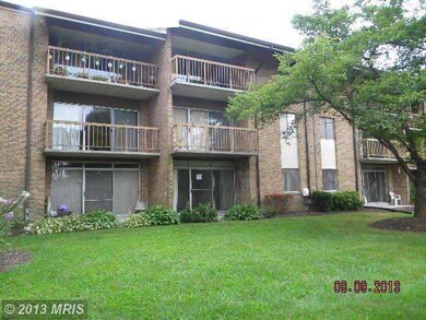 18611 Walkers Choice Rd unit 5, Montgomery Village, MD 20886 - photo 3