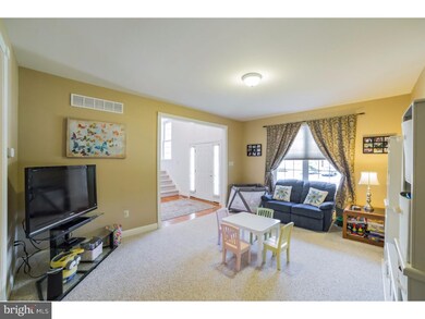 215 Providence Ln, Lansdale, PA 19446 - photo 5