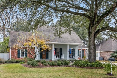 Beautiful Acadian on Oversized Lot in River Forest