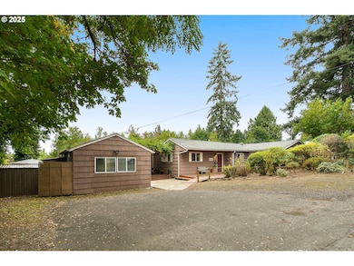 2612 SW Moss St, Portland, OR 97219 - photo 2