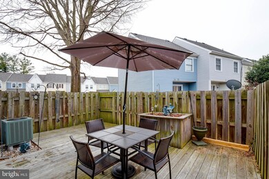 811 Madison Ct, Stafford, VA 22556 - photo 4