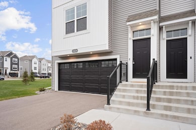 13434 Territorial Cir N, Maple Grove, MN 55369 - photo 4