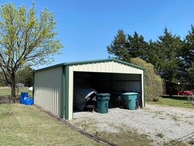 2717 Dripping Springs Rd, Sherman, TX 75090 - photo 5