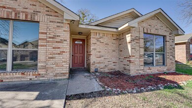 107 Pecan Hollow, Ennis, TX 75119 - photo 2