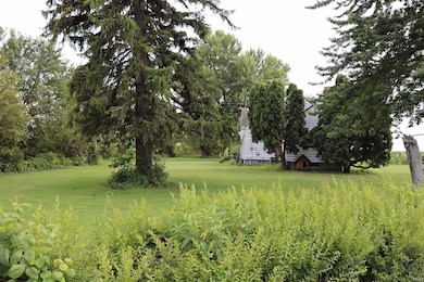 57549 Strawberry Rd, New Carlisle, IN 46552 - photo 7