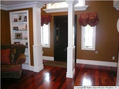 87 Cheshire Place, Staten Island, NY 10301 - photo 3