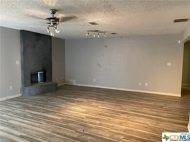 1111 Pecan Ave, Copperas Cove, TX 76522 - photo 4