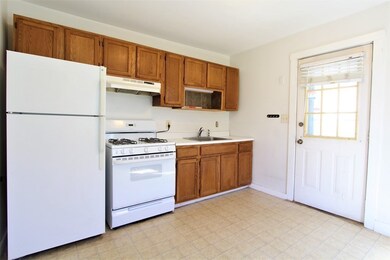 19 Dunns Hill Rd unit 2, Quincy, MA 02169 - photo 2