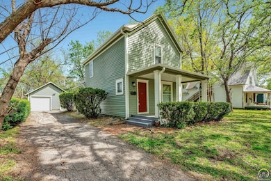 1154 SW Wayne Ave, Topeka, KS 66604 - photo 3