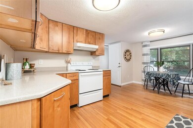 1305 Piscassic St, Newmarket, NH 03857 - photo 3