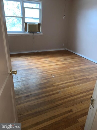 8564 Michener Ave, Philadelphia, PA 19150 - photo 5