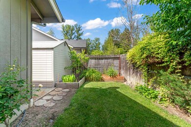 337 SW Wagner Meadows Dr, Grants Pass, OR 97526 - photo 7