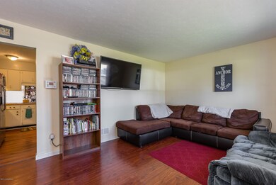 6603 Five Forks Dr12