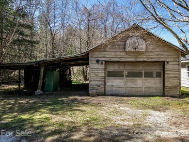 66 Grove Park Rd, Hendersonville, NC 28739 - photo 5