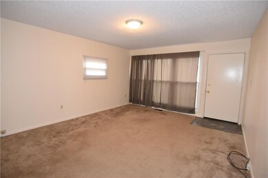 367 Smith St, Columbus, IN 47201 - photo 2