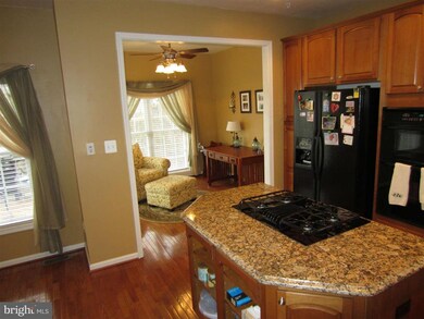 945 Arkblack Terrace, Odenton, MD 21113 - photo 5
