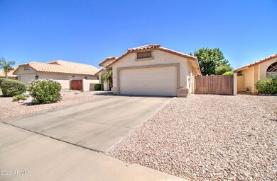 6927 E Lobo Ave-2