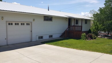 708 E 10th St, Craig, CO 81625 - photo 2
