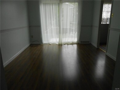 2 Hoover Ln, Whitehall, PA 18052 - photo 5