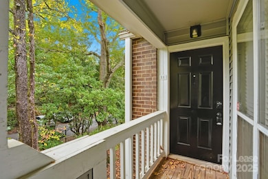 2500 Cranbrook Ln unit 11, Charlotte, NC 28207 - photo 2