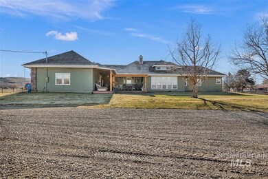 3747 N Brookside Ln, Boise, ID 83714 - photo 4