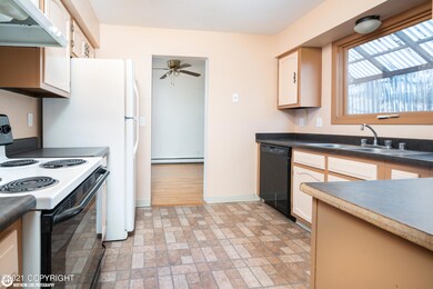kitchen 1 (2)