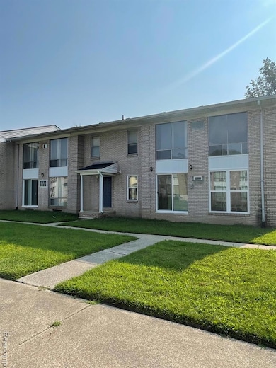 22148 Dante St unit 112, Oak Park, MI 48237 - photo 4