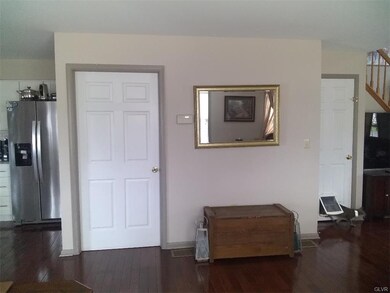 10 Crown Dr, Easton, PA 18040 - photo 7