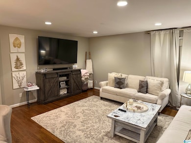 3153 Woodhaven Dr, Vestavia, AL 35243 - photo 3