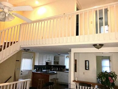 68 Hemlock Rd, Wakefield, RI 02879 - photo 4