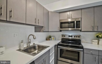 8601D Sacramento Dr unit 8601, Alexandria, VA 22309 - photo 3