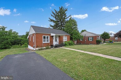 6341 Clearfield St, Harrisburg, PA 17111 - photo 2