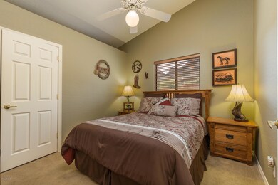 Fools Gold Pl (15 of 28)