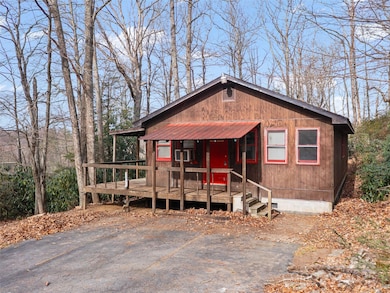 74 George St, Spruce Pine, NC 28777 - photo 2
