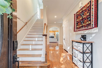 2828 W Holcombe Blvd unit I, Houston, TX 77025 - photo 2