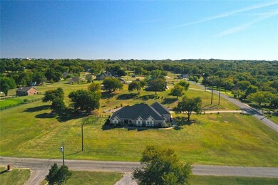 126 Oasis Dr, Denison, TX 75020 - photo 2